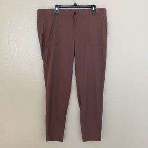 REI CoOp Plus Size 20 Hiking Pants in Maroon
